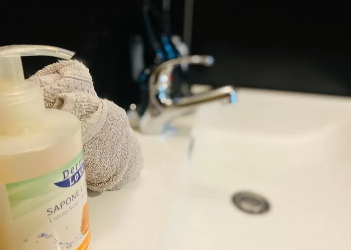 Escapade Romantique - Jacuzzi Et Parking Prive - 002 * Rouen