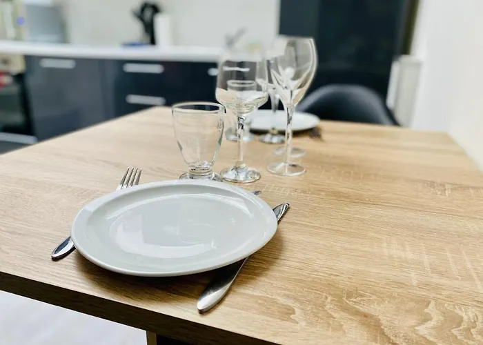 Escapade Romantique - Jacuzzi Et Parking Prive - 002 Rouen