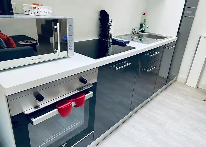 Escapade Romantique - Jacuzzi Et Parking Prive - 002 Apartment *