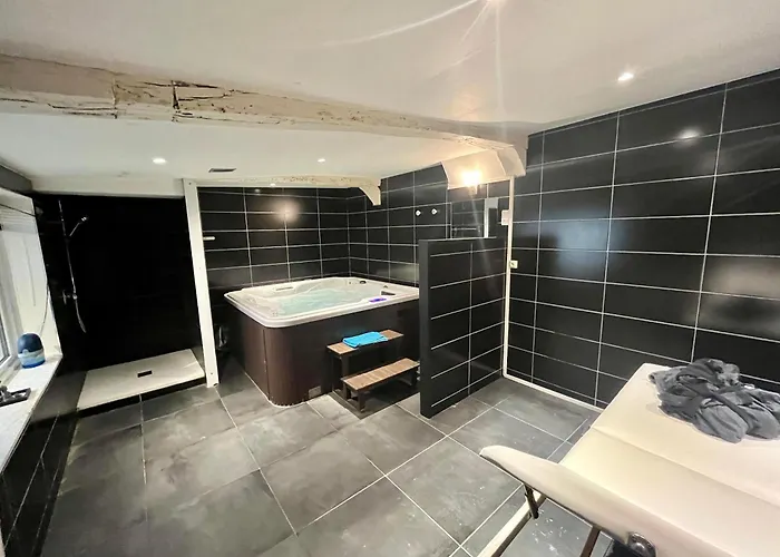 Apartment Escapade Romantique - Jacuzzi Et Parking Prive - 002